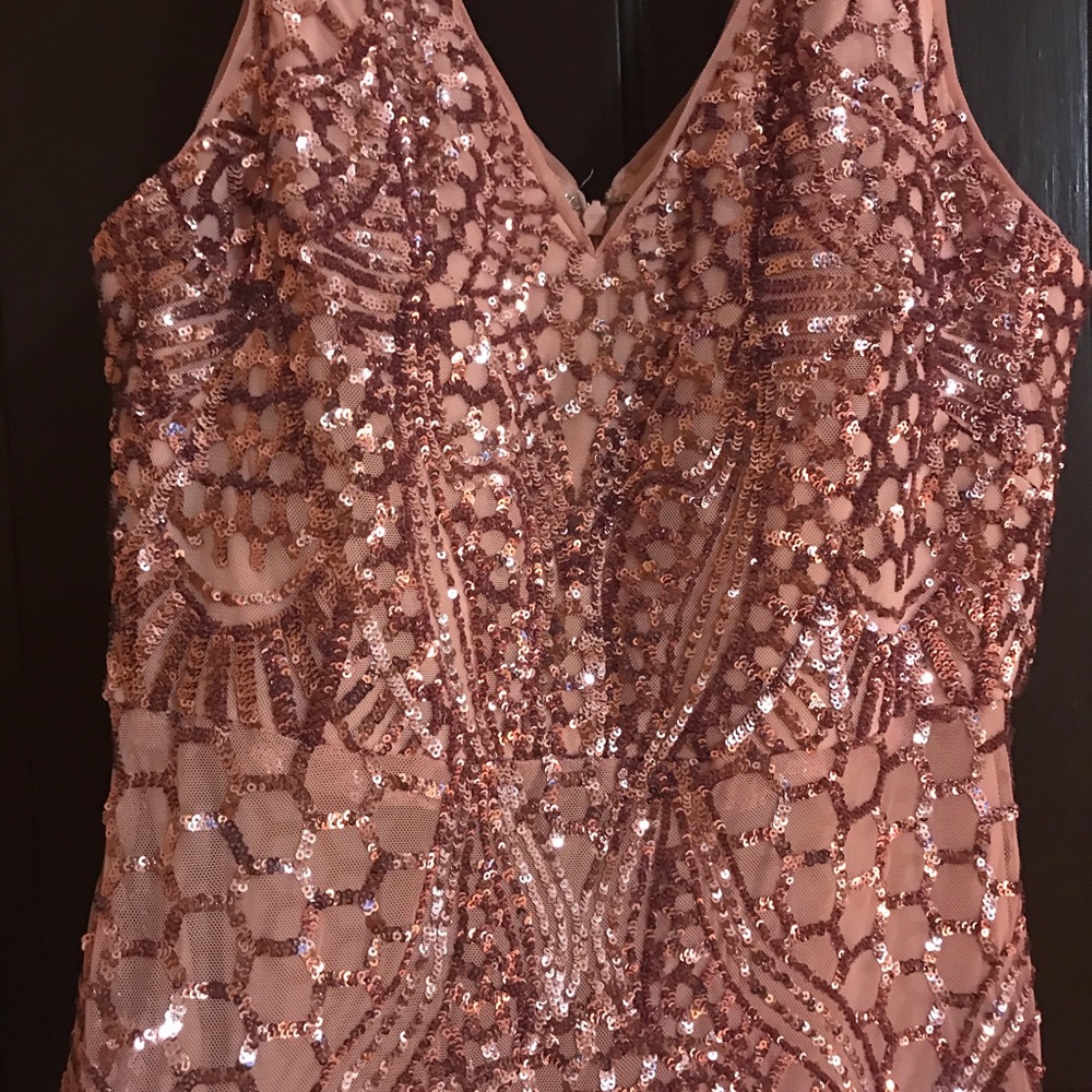 New W/O Tags, Rose Gold Evening Gown by Night Way. - Picture 13 of 14